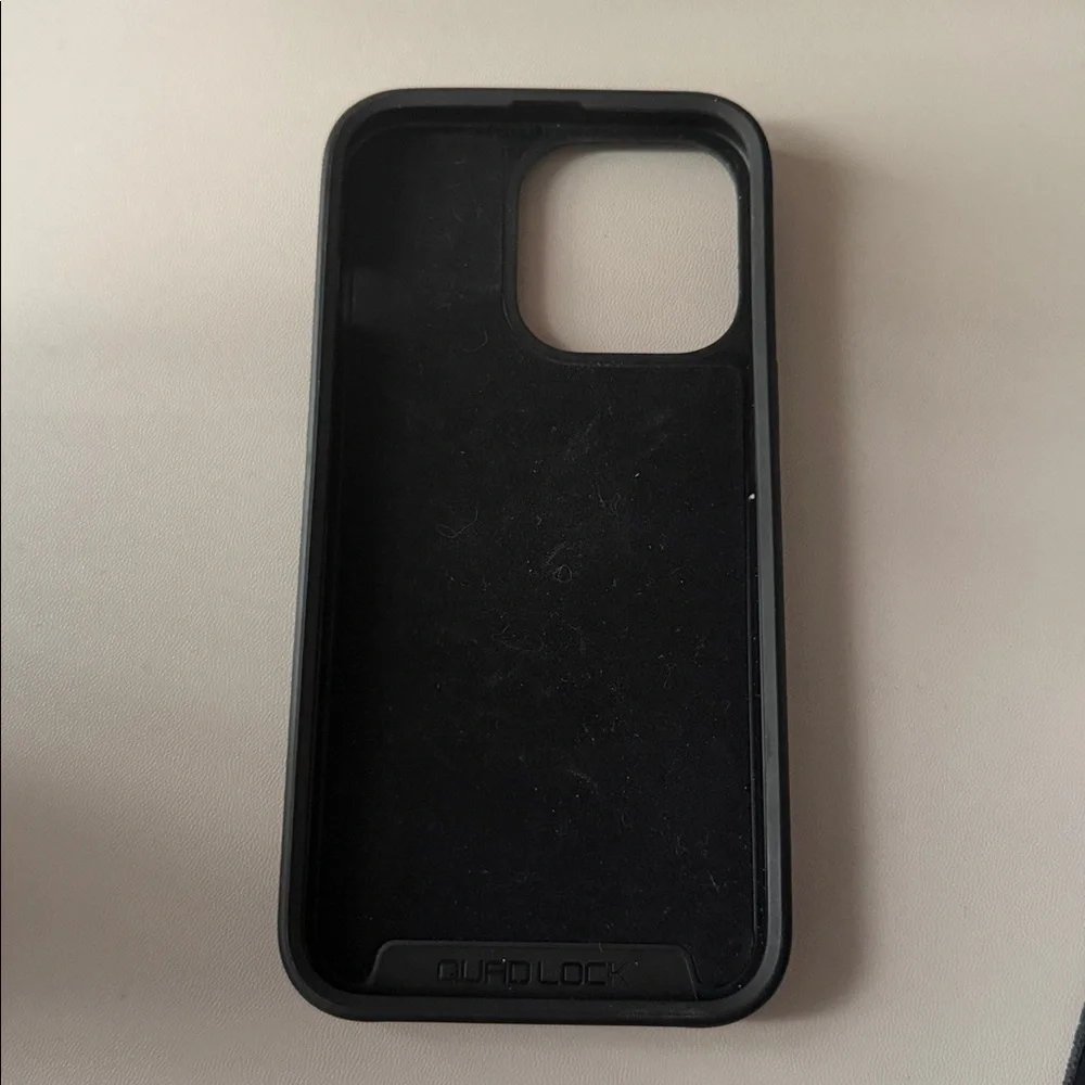 QUAD LOCK ORIGINAL CASE - IPHONE 11 | Brand New| In the Box
